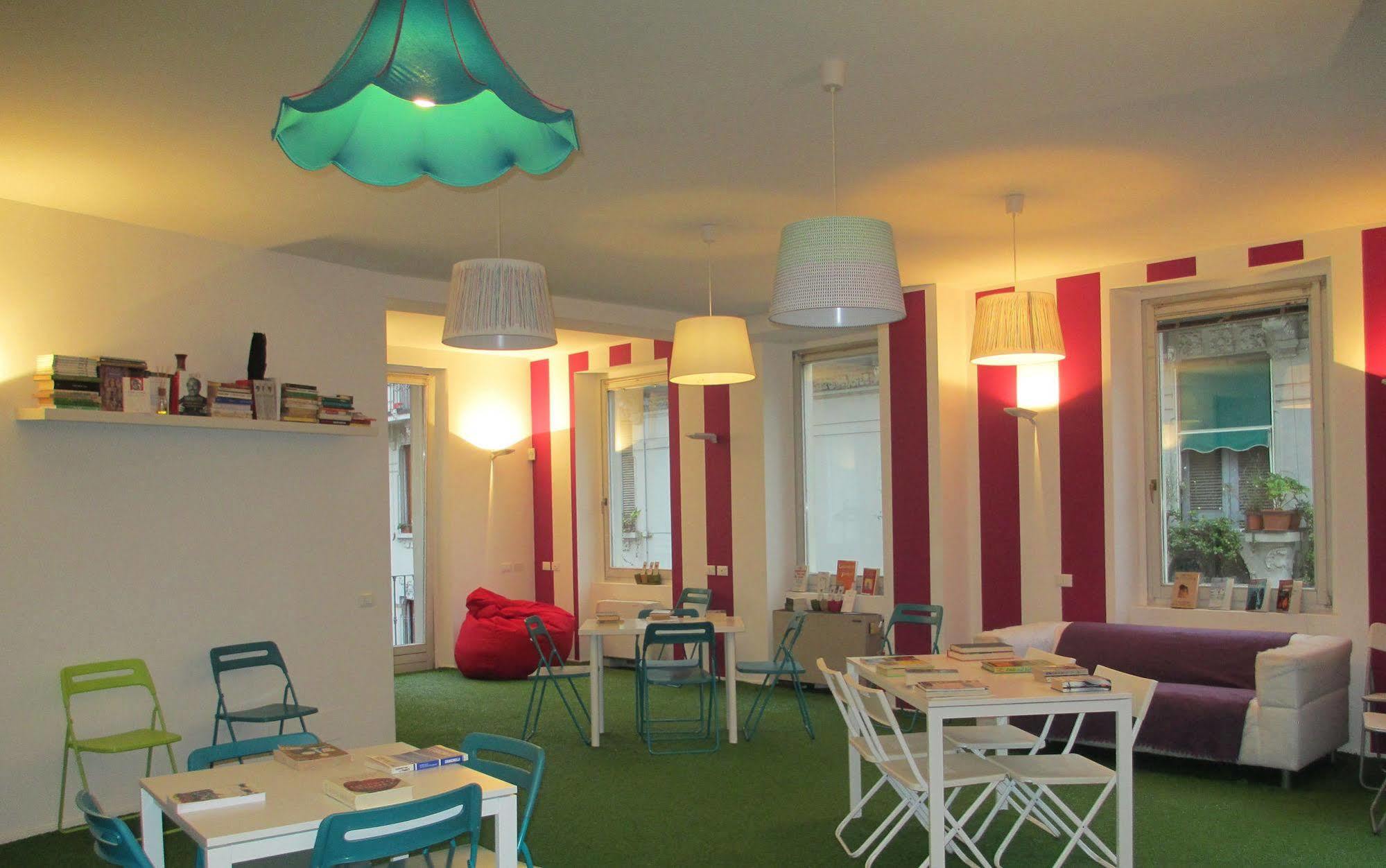 Gogol'ostello & Caffe Letterario Hostal Milán